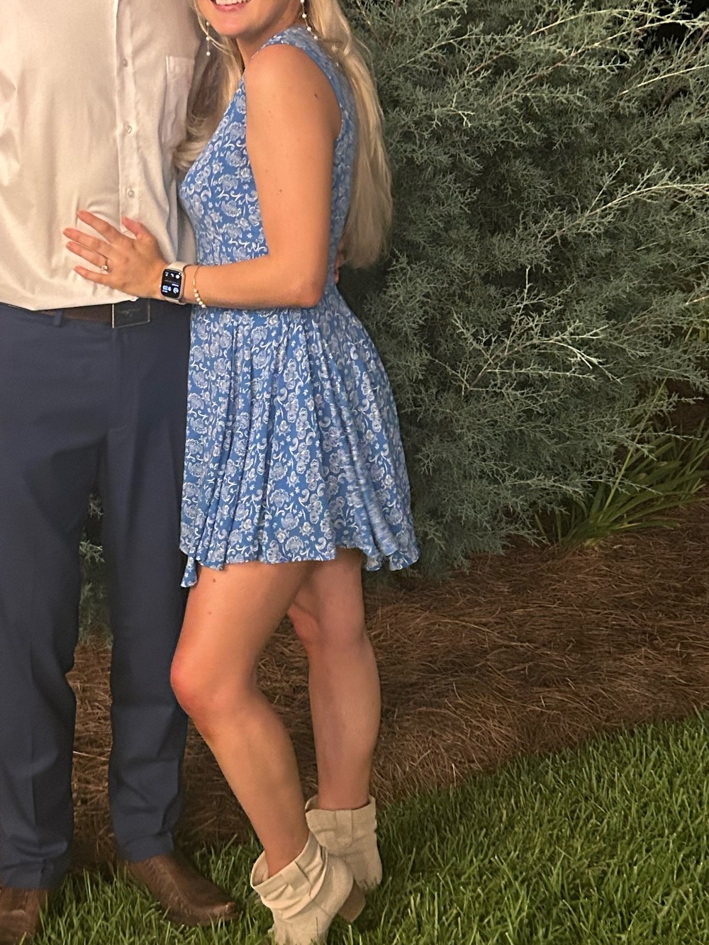 H&M | Blue and White Floral Paisley Sleeveless Mini Dress